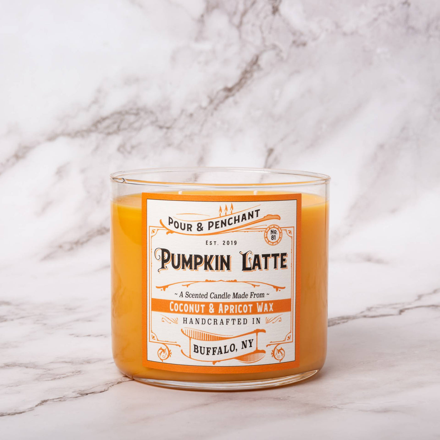Pour & Penchant 16.5 oz Scented Candle - PUMPKIN LATTE no.81 - Pumpkin, Cinnamon & Cream.