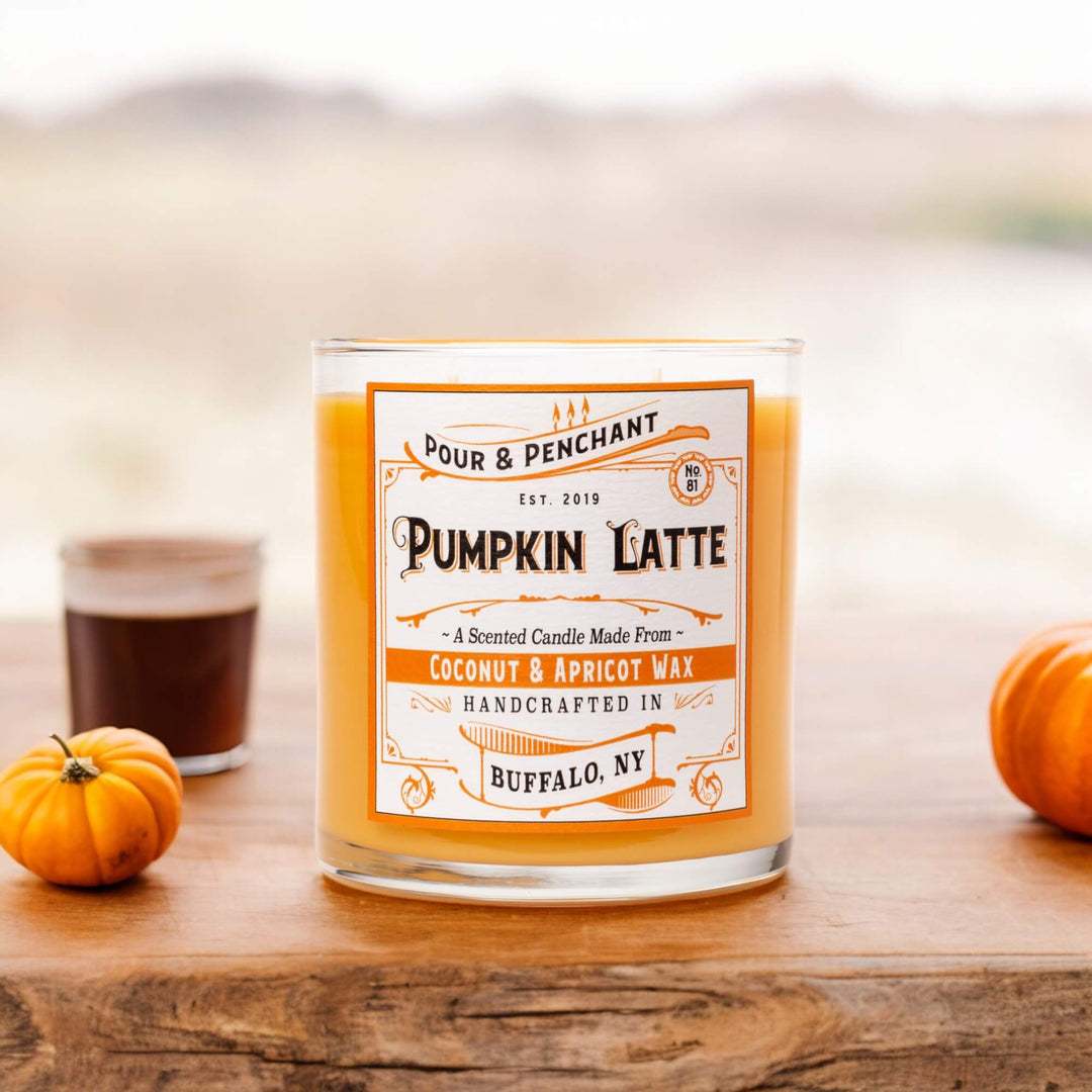 Pour & Penchant 10 oz Scented Candle - PUMPKIN LATTE no.81 - Pumpkin, Cinnamon & Cream.